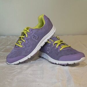New Footjoy Size 5 Shoes. Purple and Yellow Junior Golf Athletic Shoes